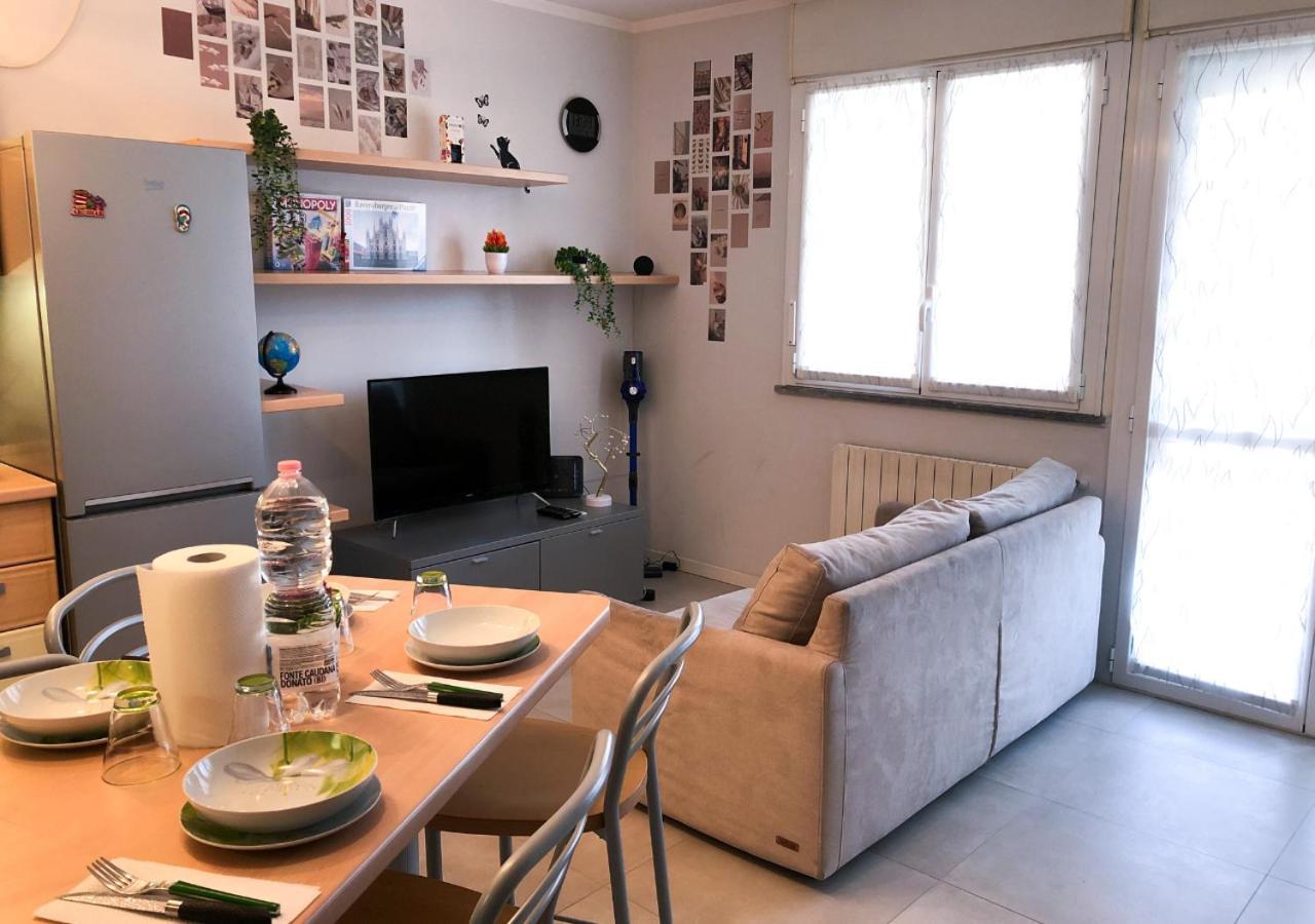 Appartement Confortevole Bilocale A Pochi Minuti Dal Centro à Milan Extérieur photo